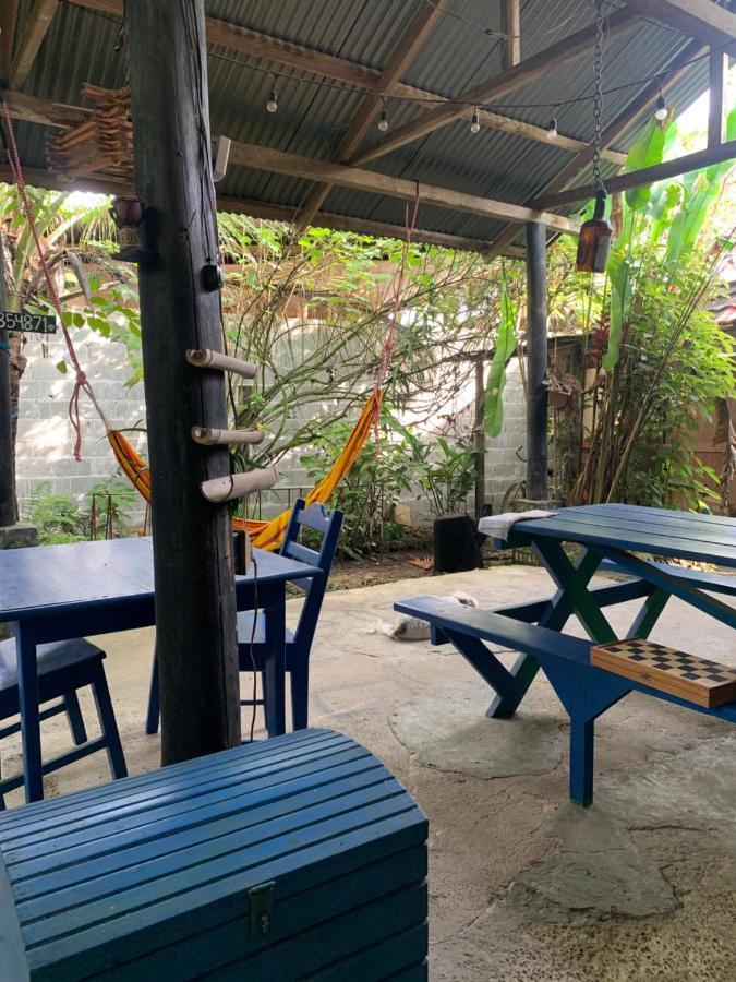 Surf Camp Hotel Bocas Town Exterior foto